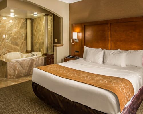 Quality Suites NYC Gateway, Room