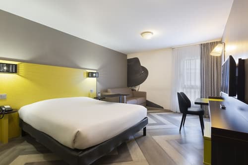 ibis Styles Nice Vieux Port, Room