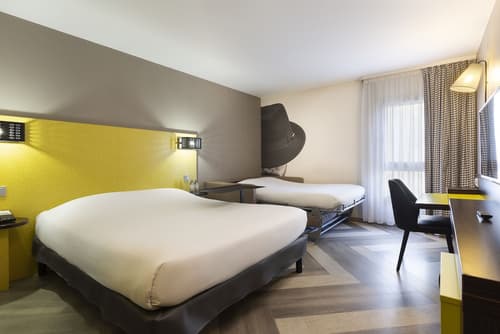 ibis Styles Nice Vieux Port, Room