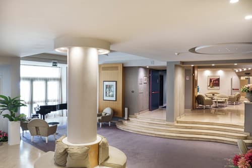 President Park Hotel, Lobby