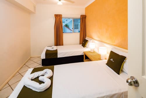 City Terraces Cairns, Room