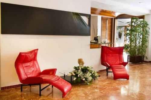 Hotel della Baia, Lobby sitting area