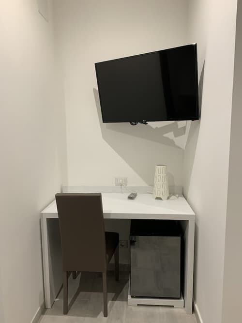 Hotel Assarotti, Television