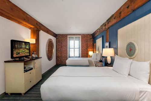 Argonaut Hotel, Room