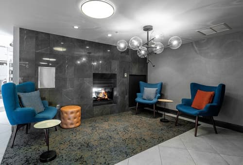 State House Inn, Trademark Collection by Wyndham, Lobby sitting area