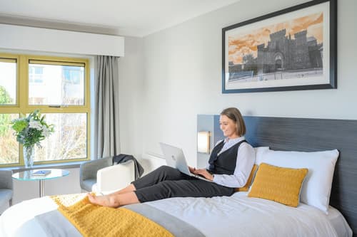 Newtown Park Hotel, Room