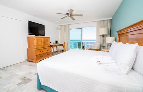 Hotel Emporio Acapulco, Room