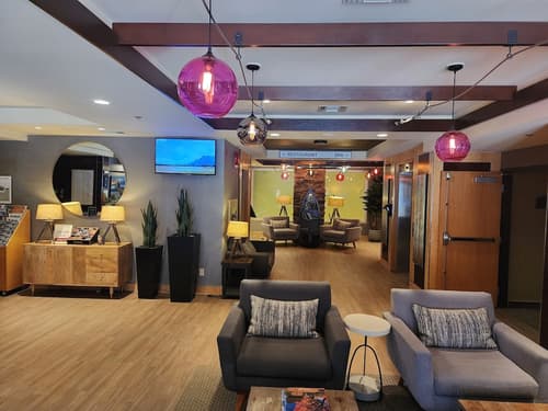 Banff Inn, Reception