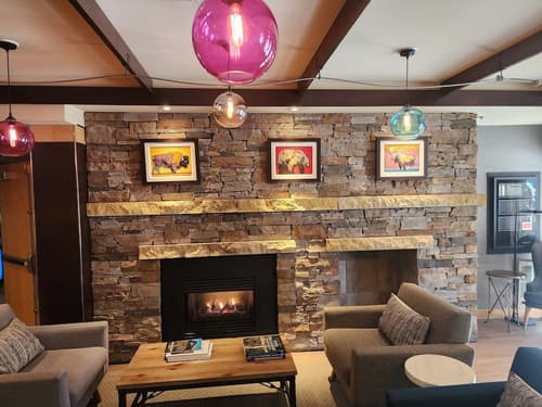 Banff Inn, Reception