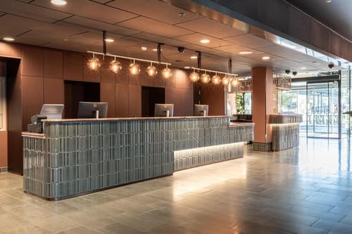 Scandic Helsinki Station, Reception