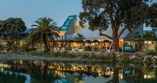 Tides Hotel, Primary image