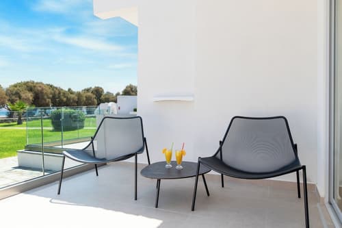 Atlantis Hotel, Room