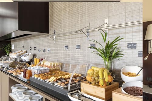 B&B Hotel Arezzo, Dining