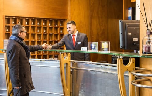 Best Western Plus Hotel Plaza, Reception