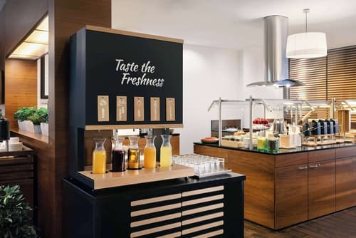 NH Budapest City, Breakfast area