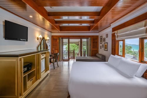 Thavorn Beach Village Resort & Spa Phuket, Room