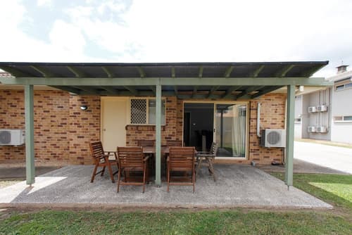 The Stirling Motel, Terrace/patio