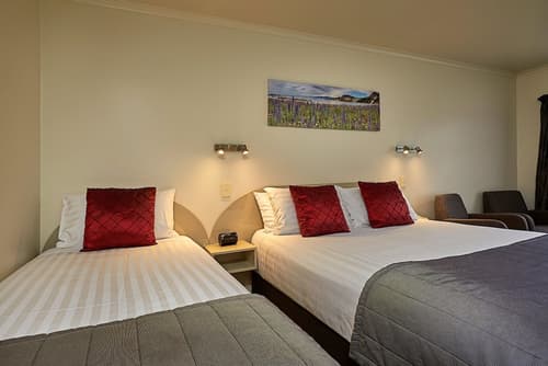 The White Morph - Heritage Collection, Room