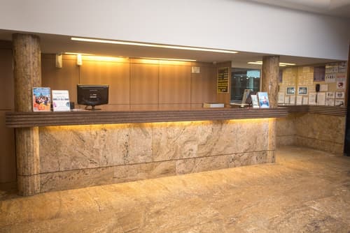 Real Palace Hotel, Interior entrance