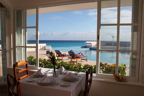 Hotel y Museo Casa Turquesa, Food and drink