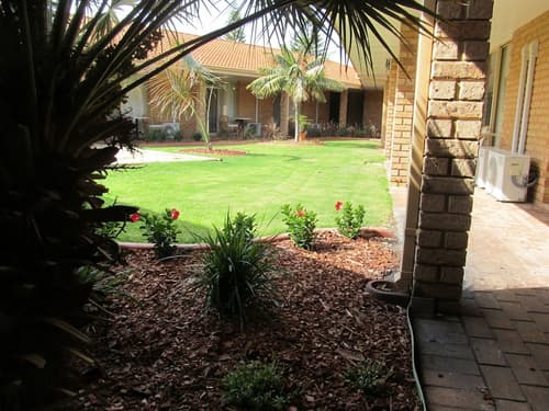 Comfort Inn Bay Of Isles, Courtyard