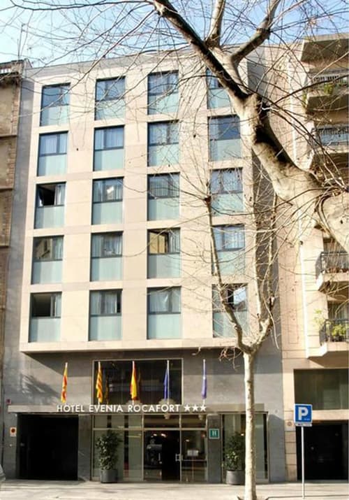 Evenia Rocafort, Exterior