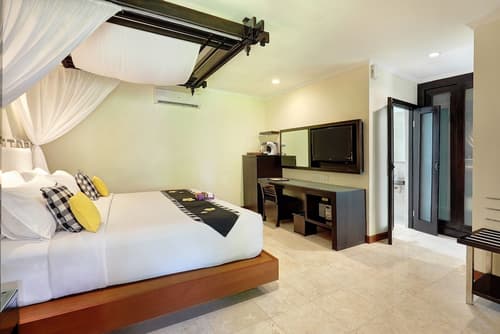 Legian Beach Hotel, Room