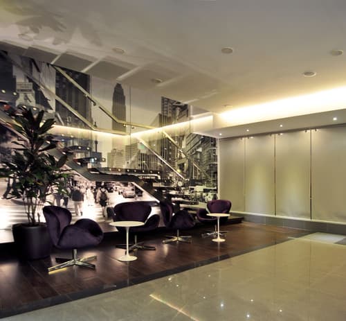 Aku Hotels, Lobby lounge