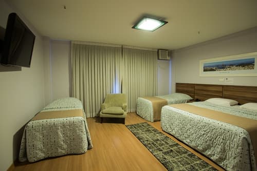 Gallant Hotel, Room
