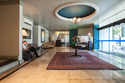 Gallant Hotel, Primary image