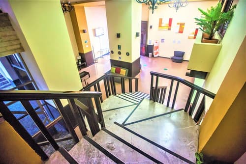 Hotel Plaza Mirador, Reception