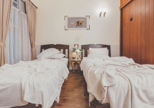 Yesterday Hotel, Room