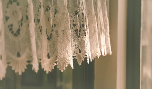 Yesterday Hotel, Reception