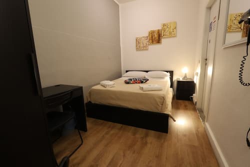 Guest House Pirelli, Room