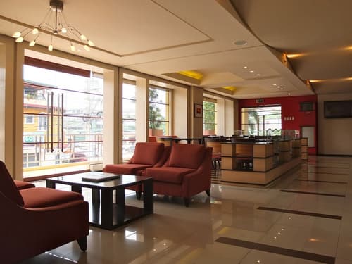 Soleste Suites, Lobby sitting area