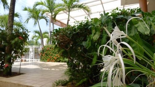 Meridiana Residence, Exterior