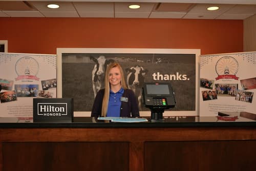 Hampton Inn Springfield-Southeast, Lobby