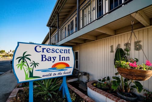 Crescent Bay Inn, Front of property
