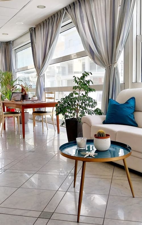 Hotel Brotas, Reception