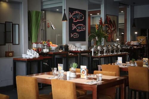 Amelie Hotel Manila, Breakfast buffet