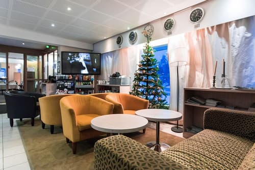 Hotel Aakenus, Lobby