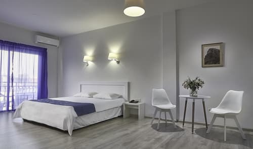 Mikes Kanarium Hotel, Room