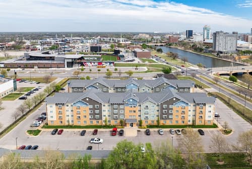 WaterWalk Extended Stay by Wyndham Wichita, Exterior