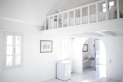 Maistros Village, Room