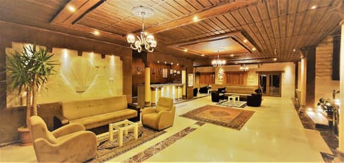 Ciner Hotel, Lobby