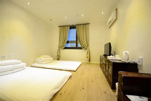 Hotel Graytone Dunsan, Room