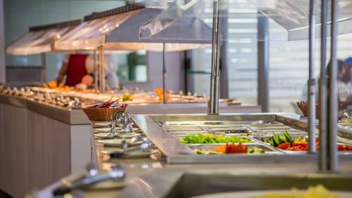 Vrissaki Beach Hotel, Dining