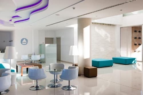 Vrissaki Beach Hotel, Lobby sitting area