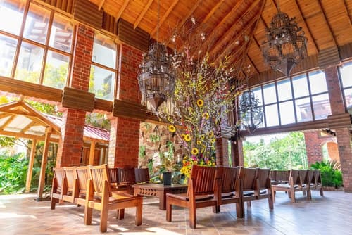 Hotel Gran Jimenoa, Lobby