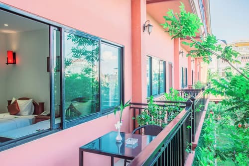 Kouprey Hotel, Balcony